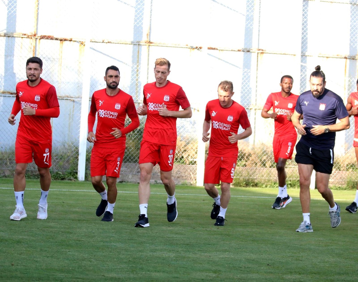 Sivasspor\'da Göztepe hazırlıkları başladı