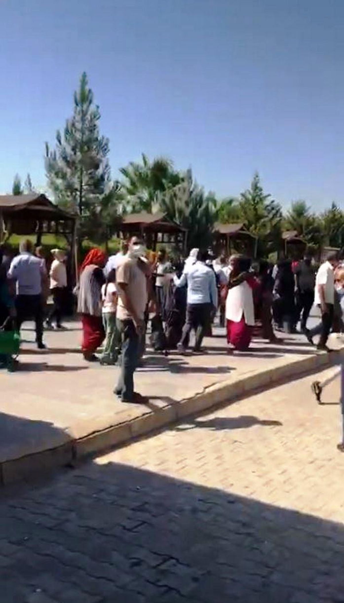 Viranşehir Devlet Hastanesi bahçesinde şüpheli çanta paniği