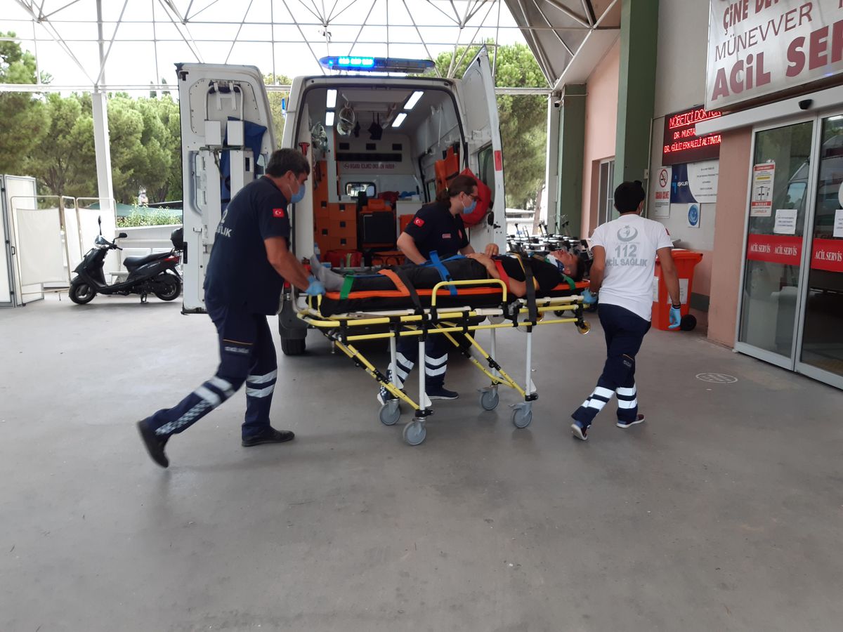 Aydın\'da devrilen motosikletin sürücüsü yaralandı