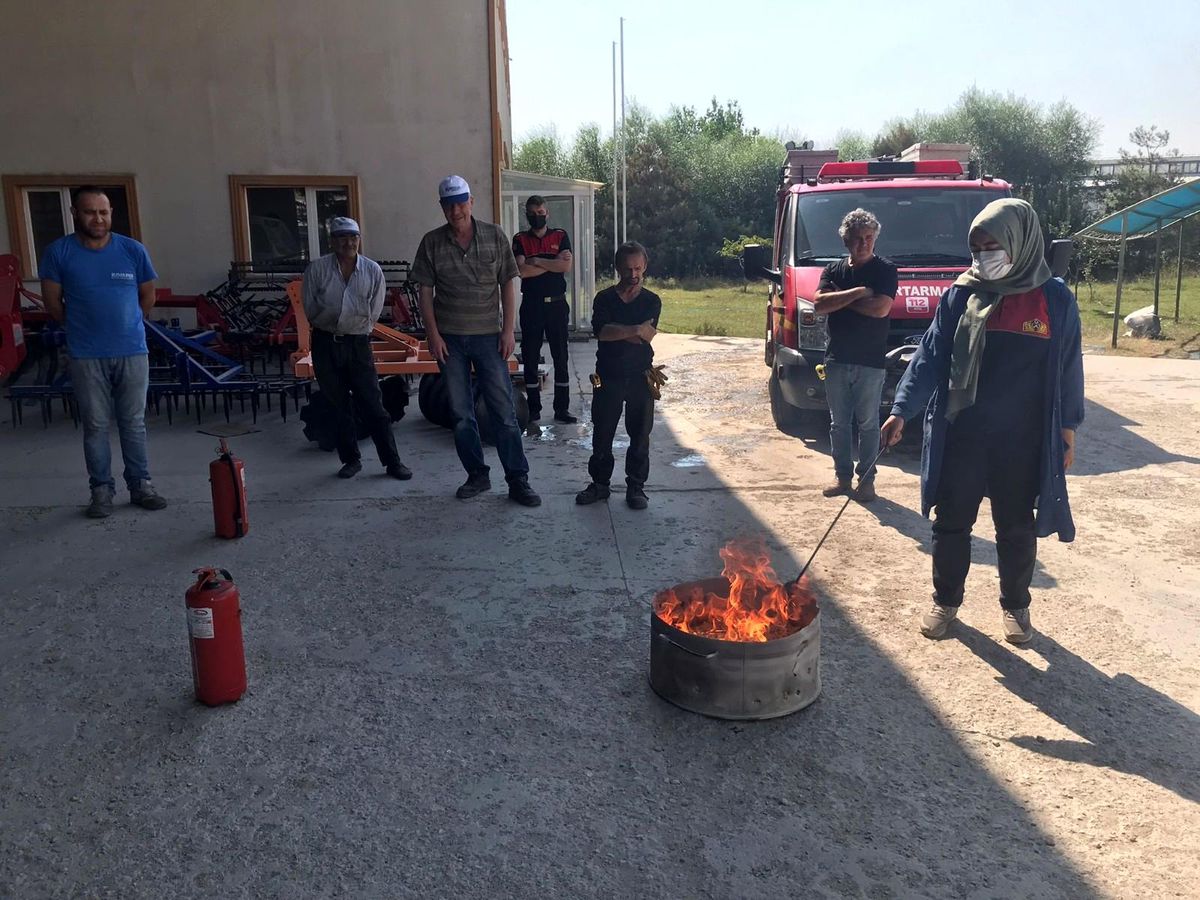 Bozüyük itfaiyesinden yangın eğitimi