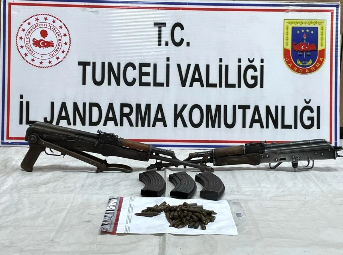 Tunceli\'de 2 sığınak imha edildi: Çok sayıda mühimmat ele geçirildi