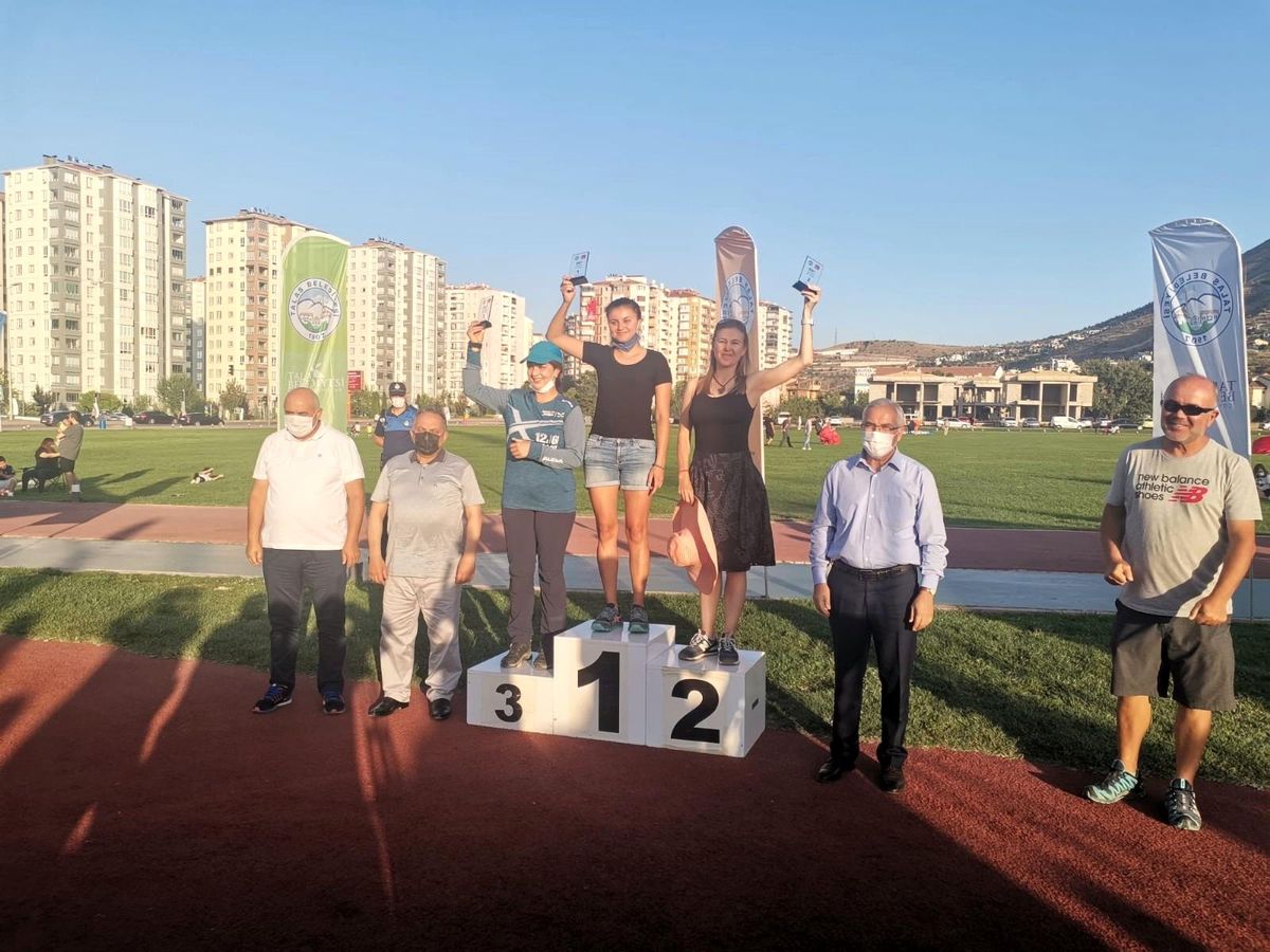 Son dakika spor: Ali Dağı Yamaç Paraşütü Mesafe Şampiyonası\'nı kazananlar belli oldu