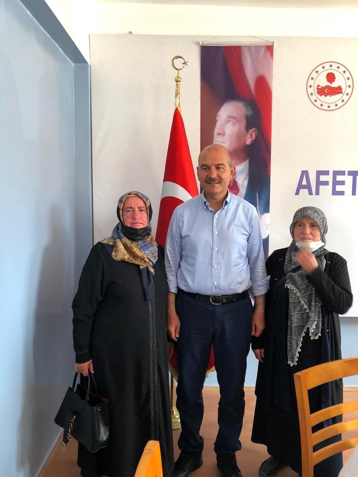 Sinop\'ta afetzede kadın esnaftan örnek davranış