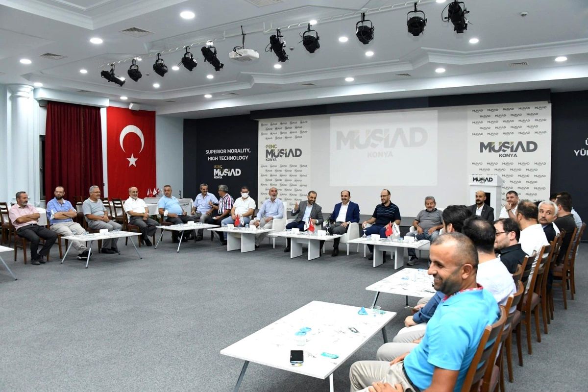 Başkan Altay, MÜSİAD Konya\'da iş adamlarıyla buluştu