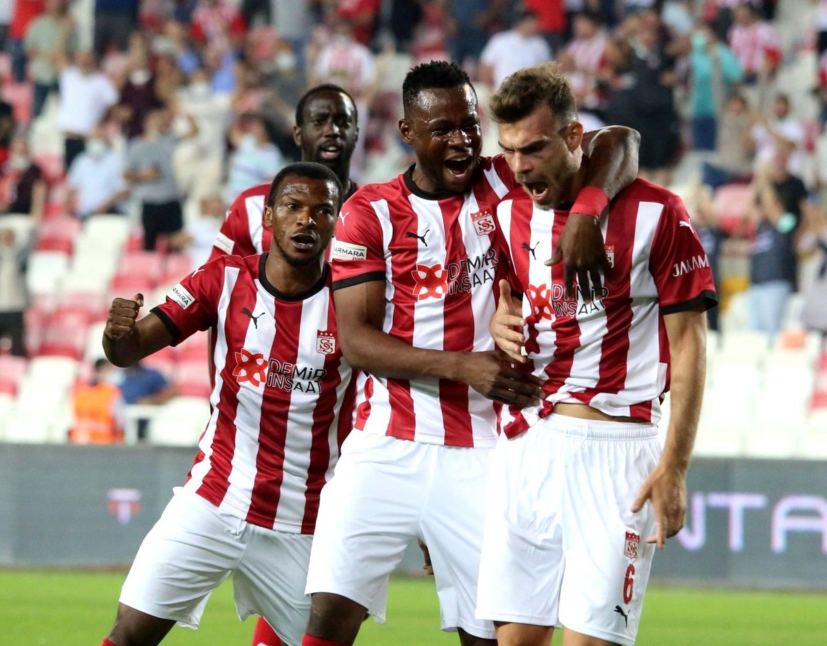 Son dakika haberi! Dimitris Goutas, gol sayısını 2\'ye yükseltti