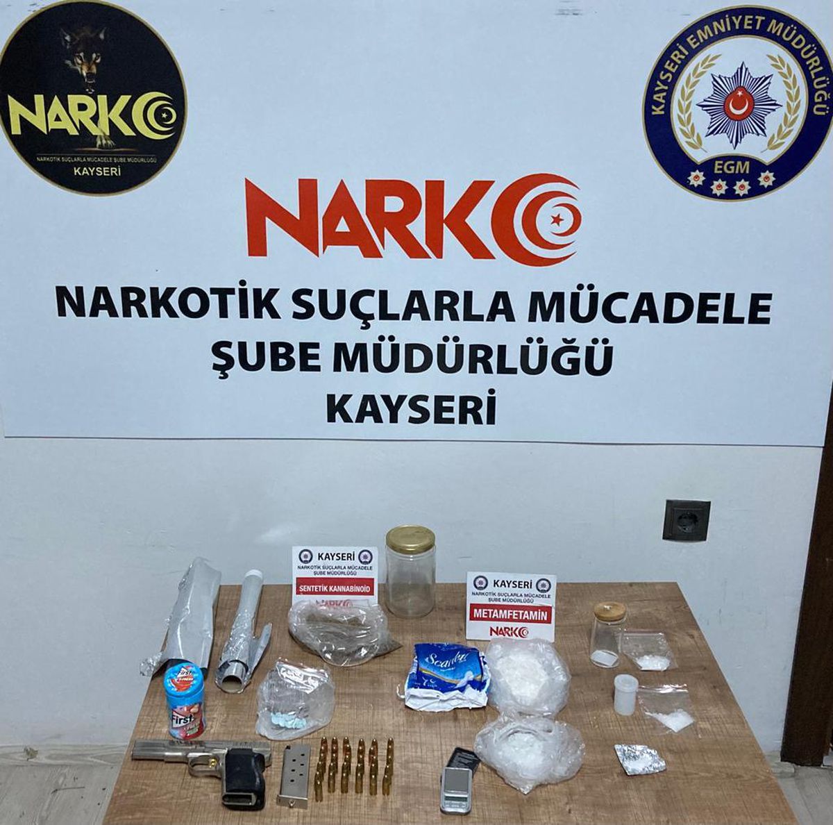Kayseri\'de uyuşturucu operasyonunda 8 şüpheli gözaltına alındı