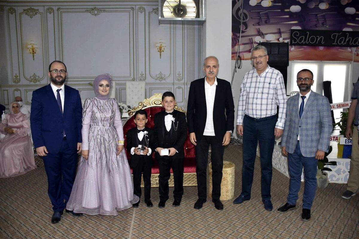 Numan Kurtulmuş, Karacabey\'de sünnet düğününe katıldı