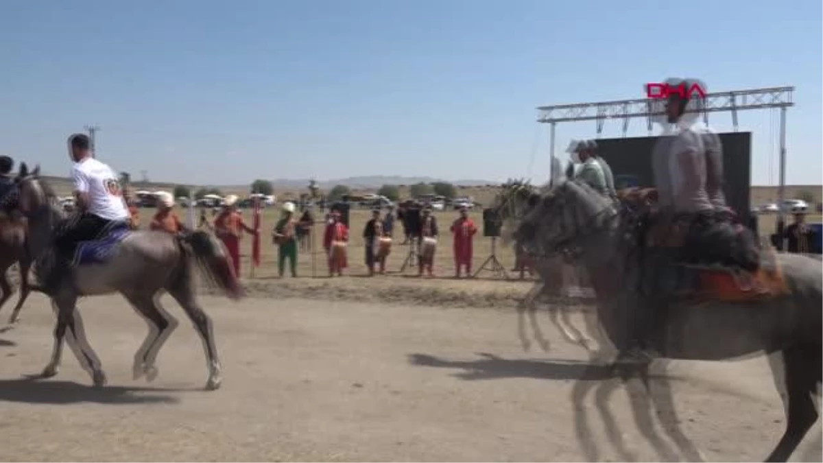 SPOR Afyonkarahisar\'da rahvan at yarışları yapıldı