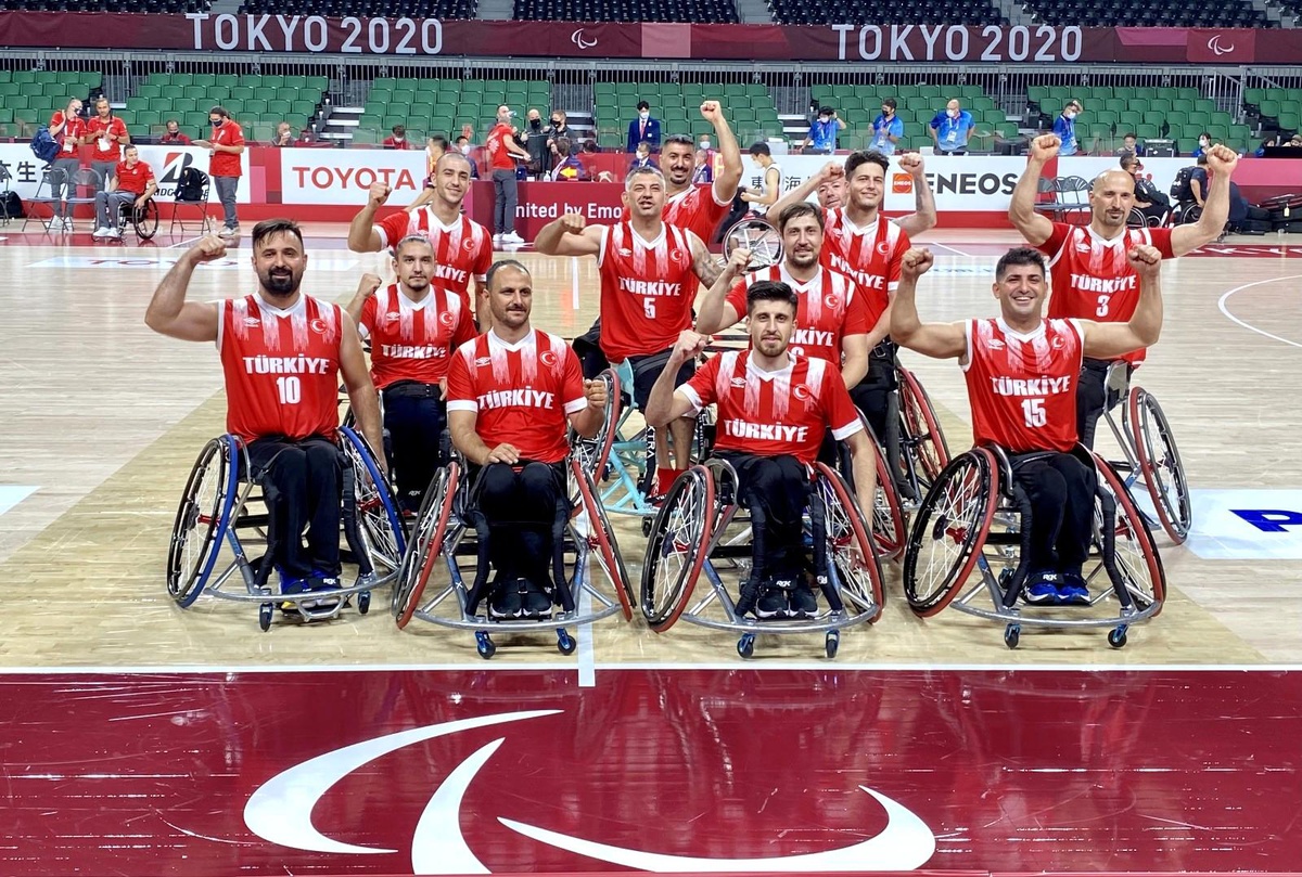 Tekerlekli Sandalye Basketbol Milli Takımı Tokyo\'da çeyrek finalde