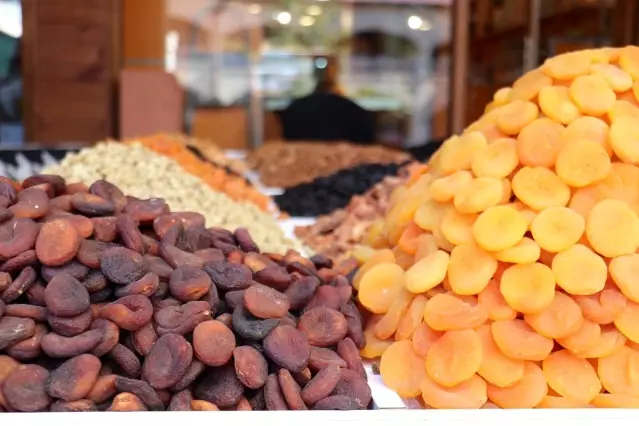 115 ülkeye ihraç edilen kuru kayısıda hedef Uzak Doğu ve Brezilya'ya ihracatı arttırmak 115 ülkeye ihraç edilen kuru kayısıda hedef Uzak Doğu ve Brezilya'ya ihracatı arttırmak