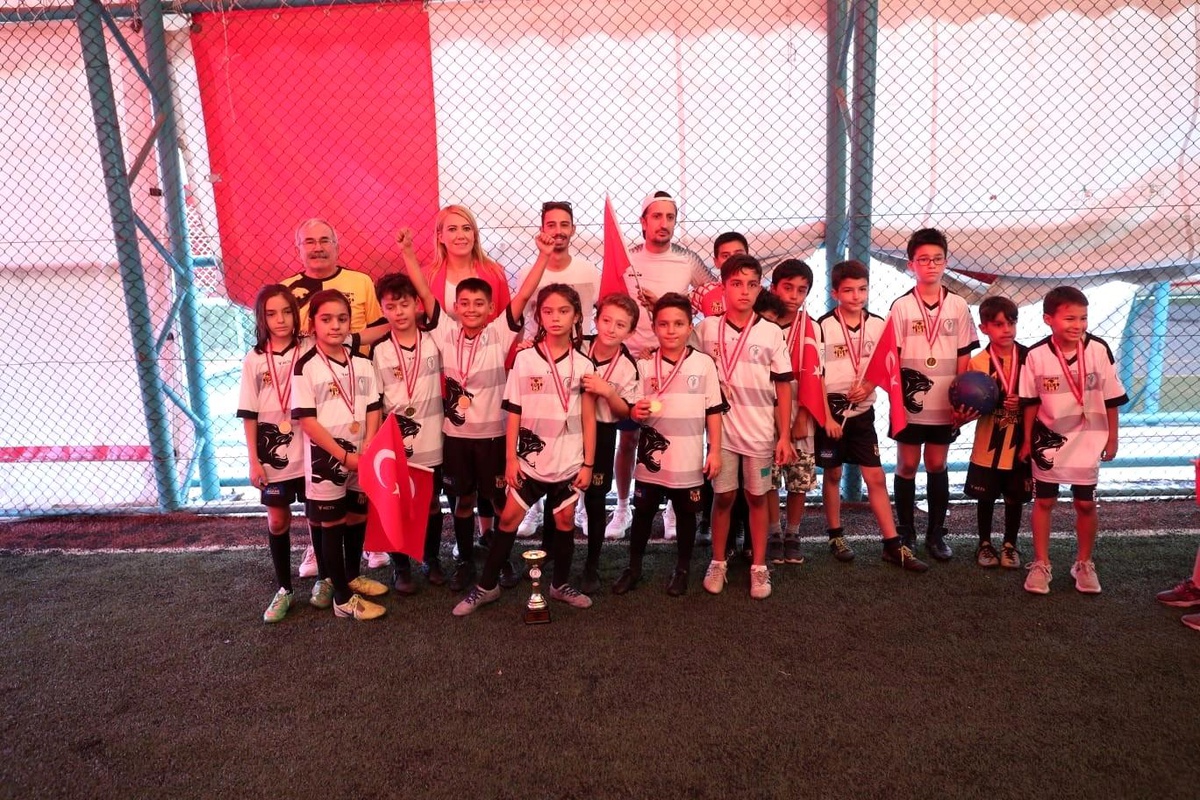 30 Ağustos Zafer Kupası Futbol Turnuvası sona erdi