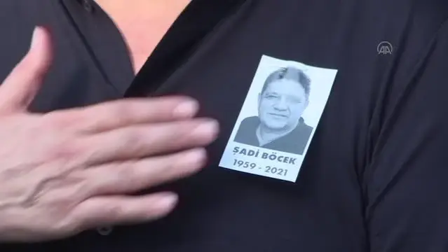 Büyükşehir Belediye Başkanı Muhittin Böcek'in ağabeyi son yolculuğuna uğurlandı Büyükşehir Belediye Başkanı Muhittin Böcek'in ağabeyi son yolculuğuna uğurlandı