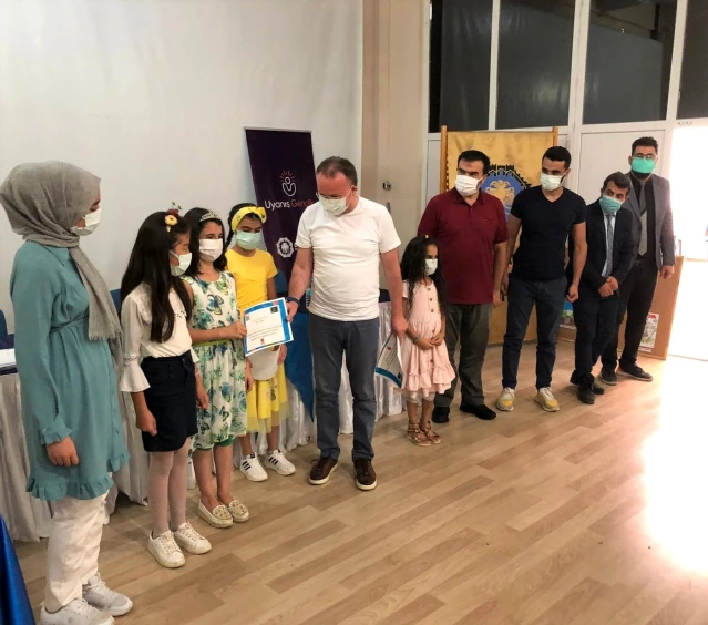 Diyarbakır Bilgi Evi ve Akademi Lisesi 30 Ağustos Zafer Bayramını kutladı