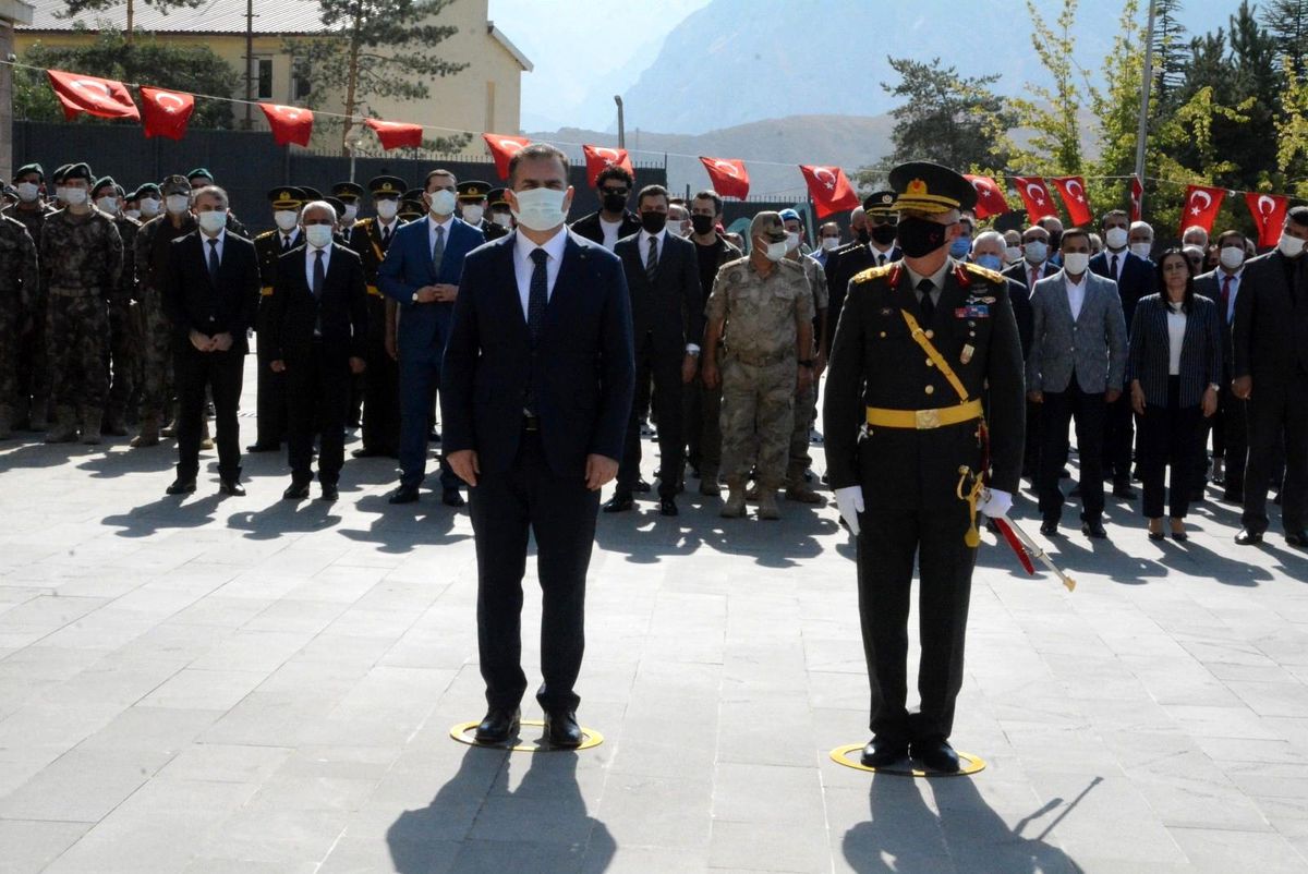 Hakkari\'de 30 Ağustos Zafer Bayramı kutlandı