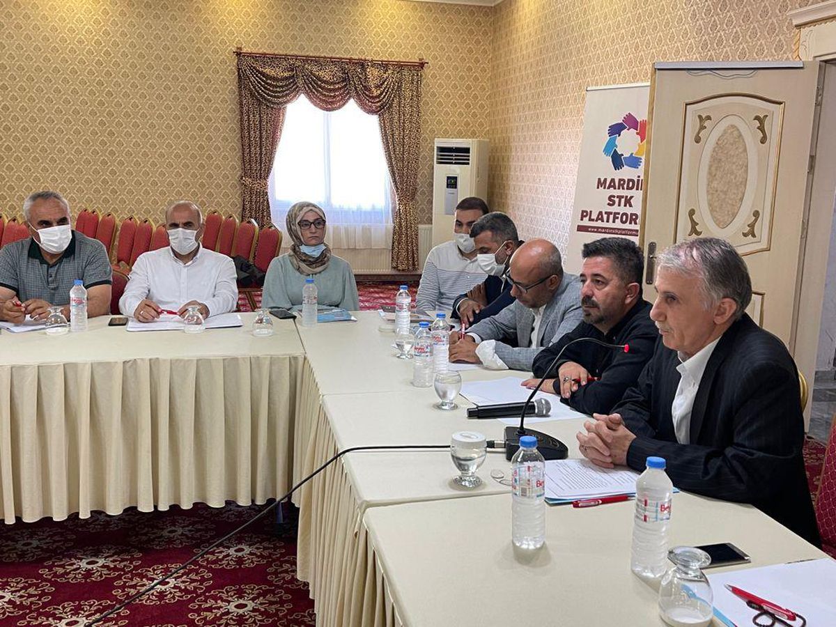 Mardin Sivil Toplum Kuruluşları Platformu\'ndan yabancı düşmanlığı uyarısı