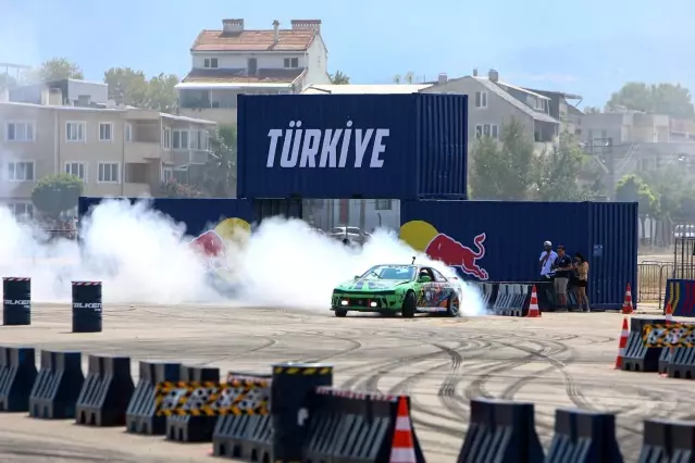 Bursa'da nefes kesen drift şov