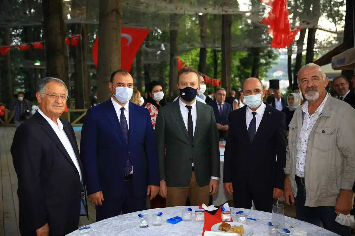 Sakarya'da Büyük Zafer'in 99. yıl dönümü çeşitli programlarla kutlandı