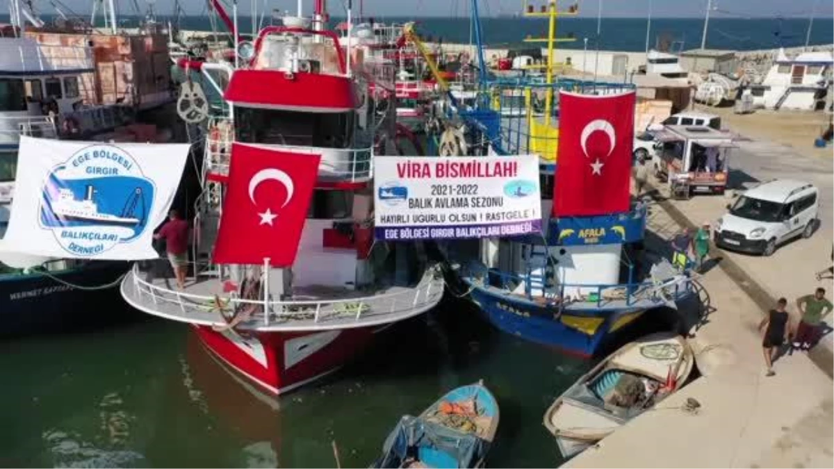 Balıkçılar "vira bismillah" demek için denize açıldı