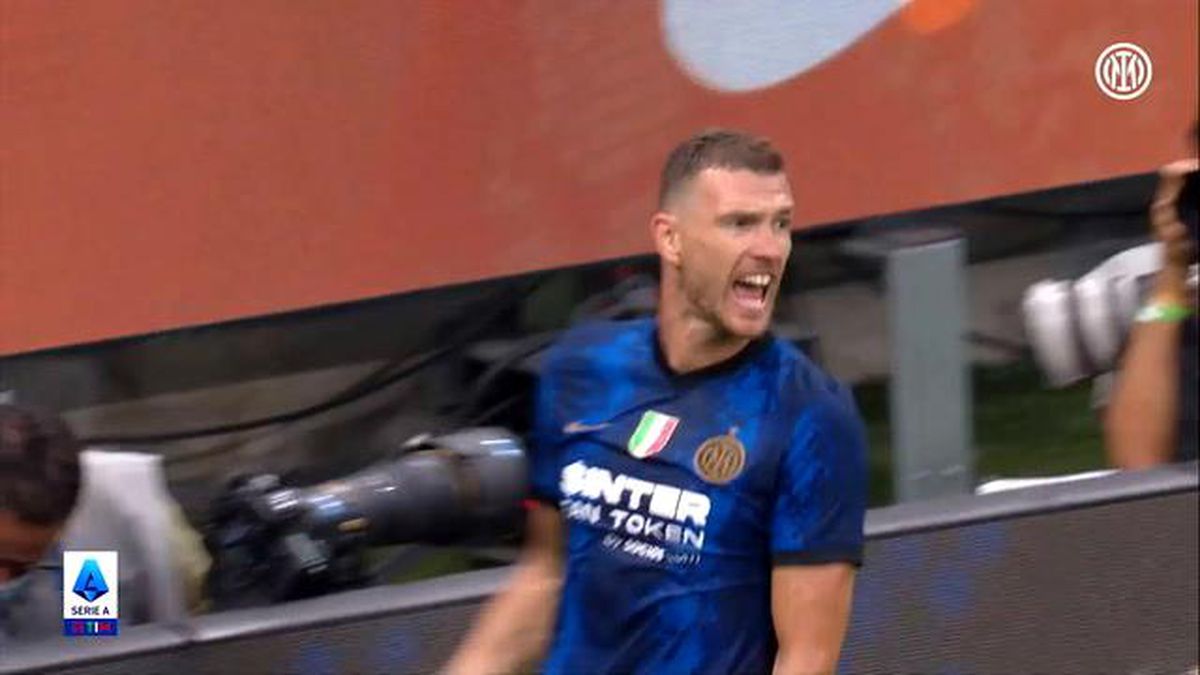 Edin Dzeko\'nun Inter Formasıyla Attığı İlk Gol