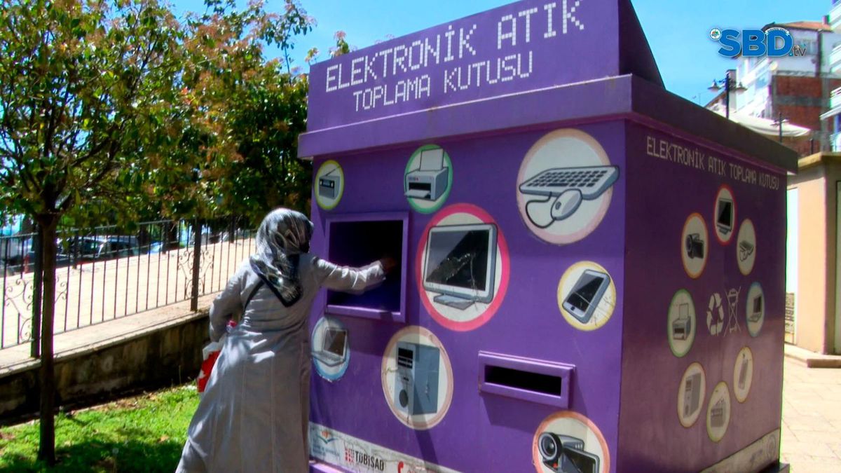 Ereğli\'de 2 yılda 30 ton elektronik atık, 100 ton bitkisel yağ ile 9 ton pil toplandı