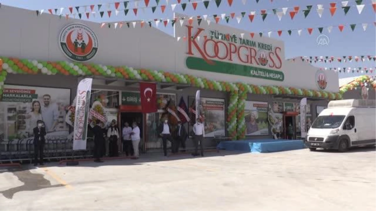 GAZİANTEP - Tarım Kredi ürünlerinin toptan ve perakende satışının yapılacağı KoopGrooss Mağazası\'nın ilki açıldı