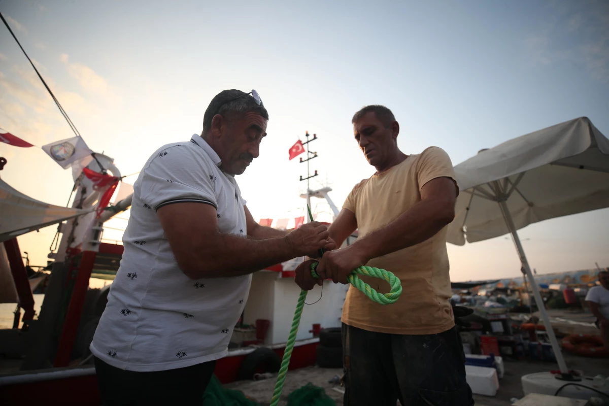Hazırlıklarını tamamlayan Batı Karadenizli balıkçılar geri sayıma başladı