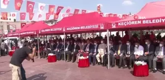 Kırgız Cumhuriyeti'nin bağımsızlığının 30. yılı anısına Er Manas heykeli dikildi
