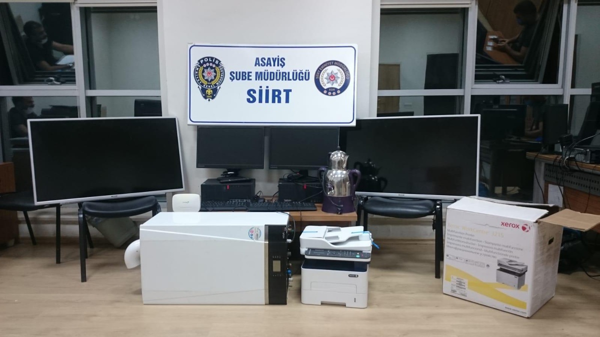 Siirt\'te okulda cihaz çalan 2 kişi yakalandı