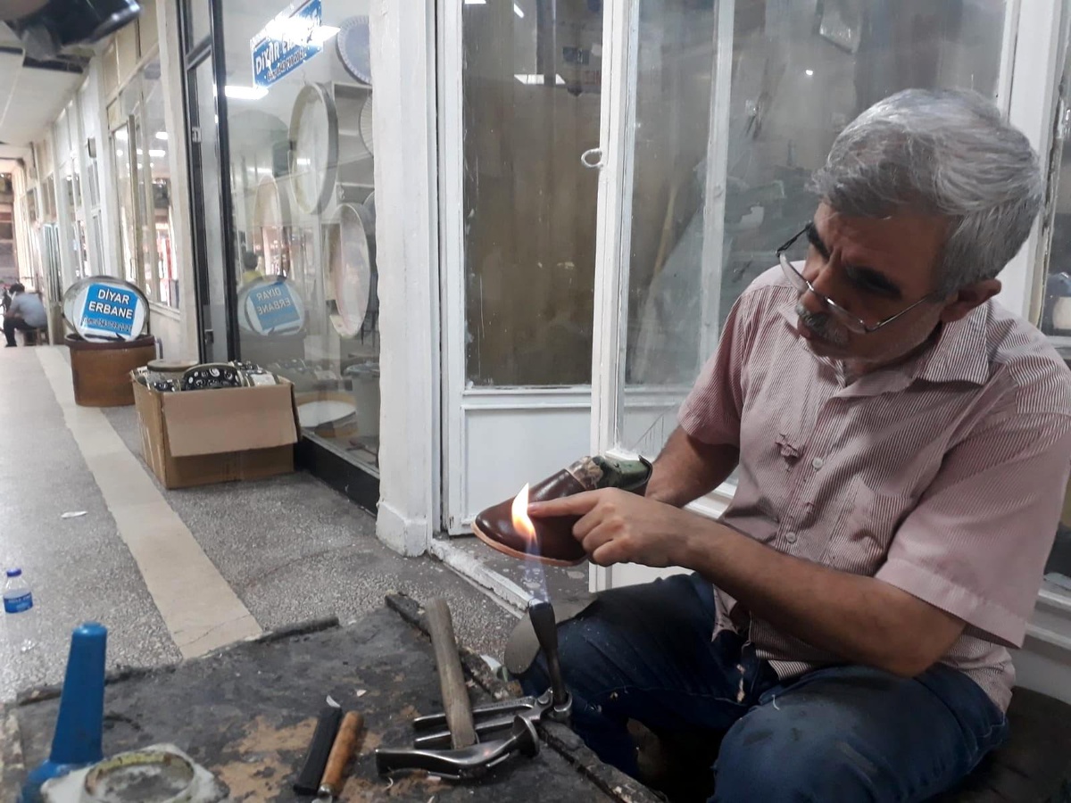 50 yıldır özenle yapılan ayakkabılar tarih oluyor