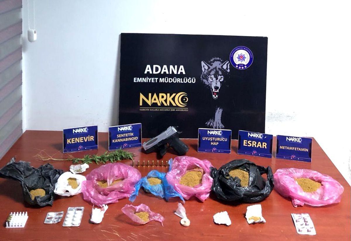 Adana\'da 44 \'torbacı\' tutuklandı