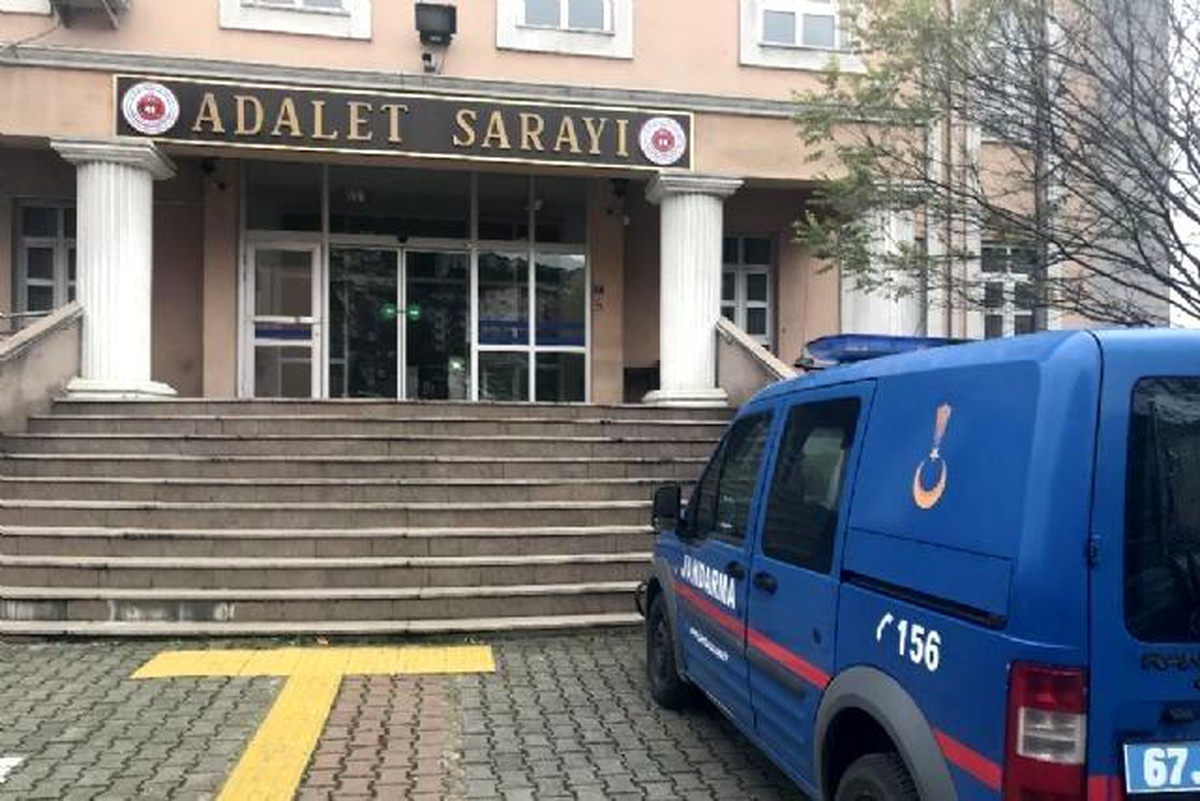 Alaplı\'da taşlı sopalı arazi kavgası: 2 yaralı, 3 gözaltı