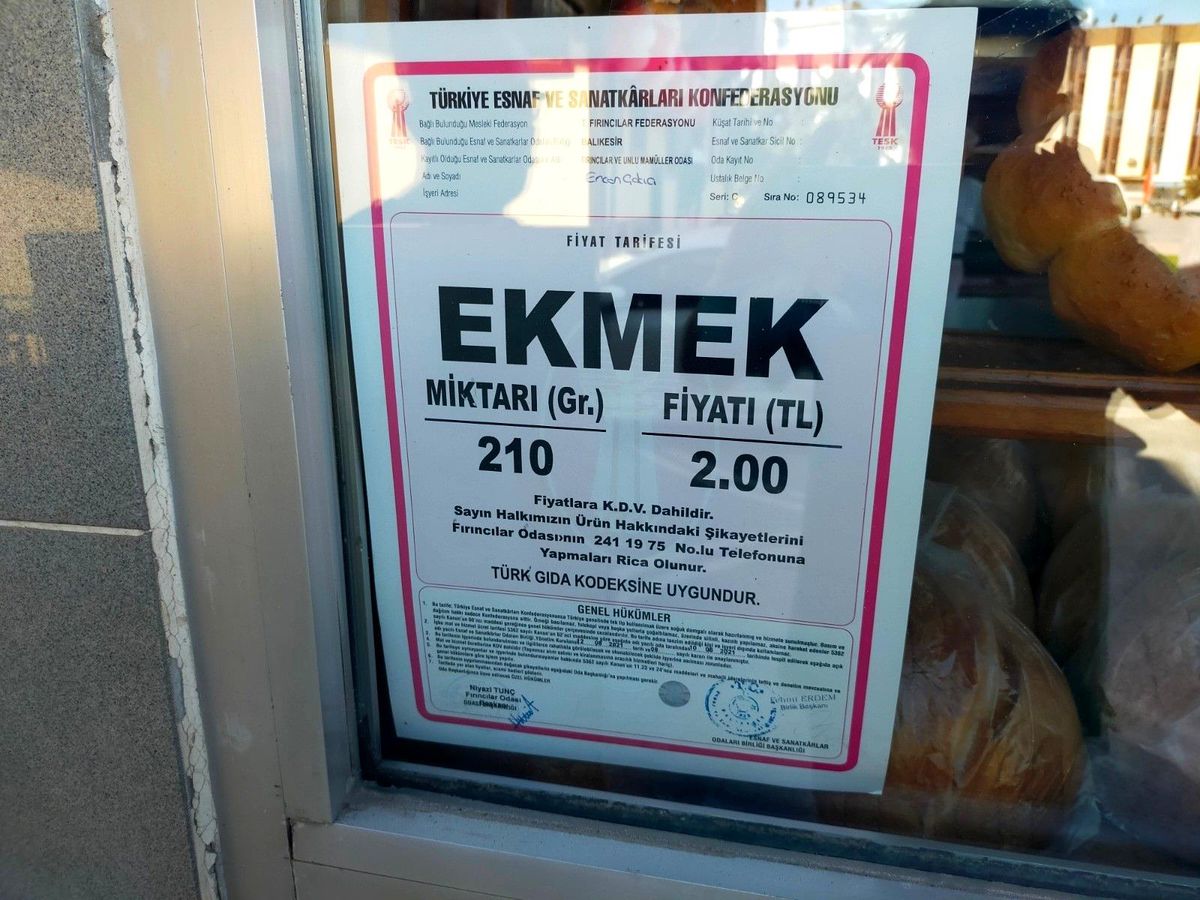 Balıkesir\'de ekmek 2 lira oldu