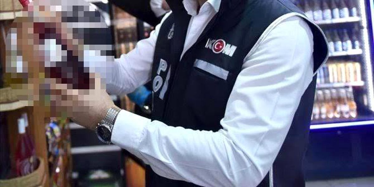 Çeşme\'de kaçak içki operasyonu