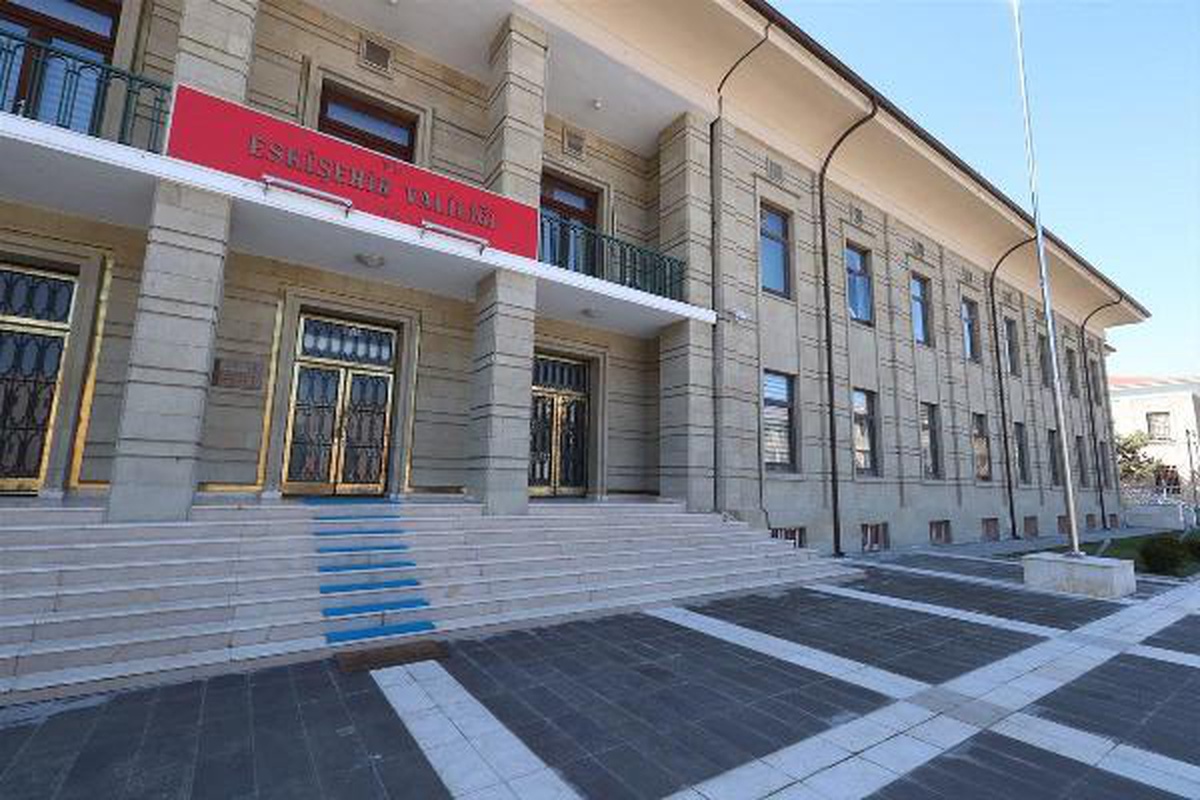 Eskişehir\'de toplantı ve yürüyüşler 15 gün yasaklandı