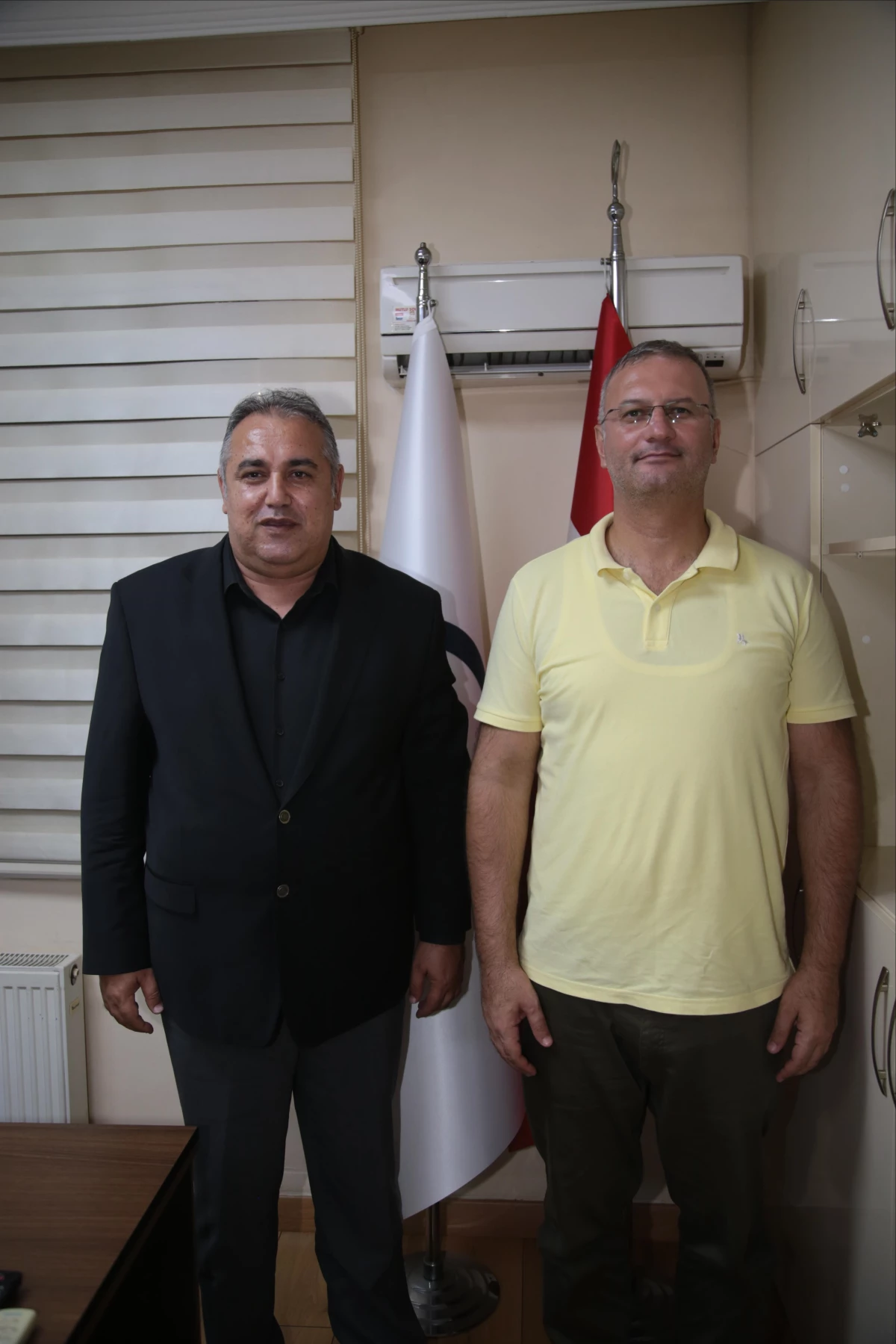 Karataş Belediye Başkanı Necip Topuz\'dan, AA Adana Bölge Müdürlüğüne ziyaret