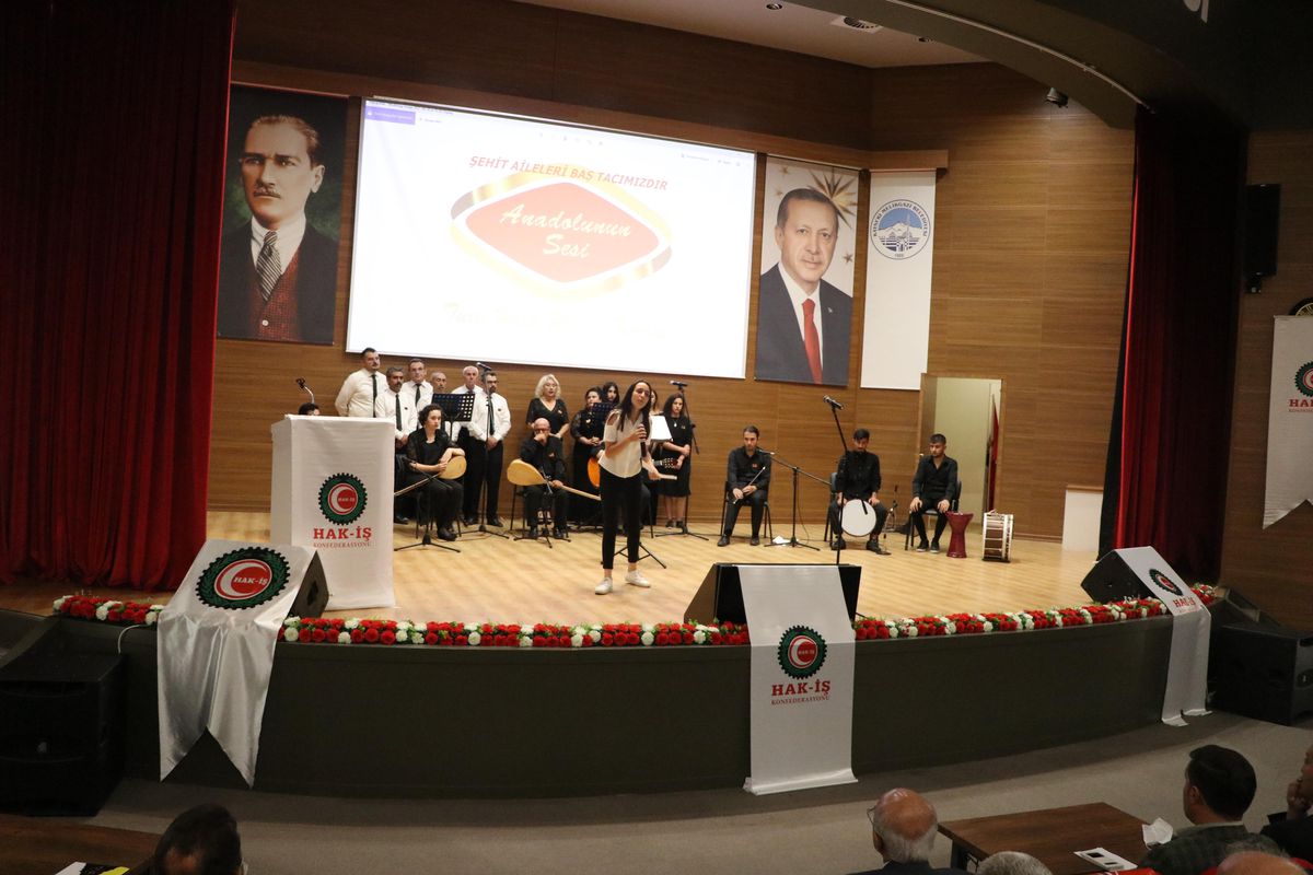 Kayseri\'de "30 Ağustos Zafer Türküleri" konseri