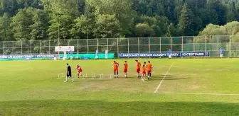 Mamak Belediyesi Basketbol Takımı, Memduh Öğet ve Yalçın Efe Anma Turnuvası'na katıldı