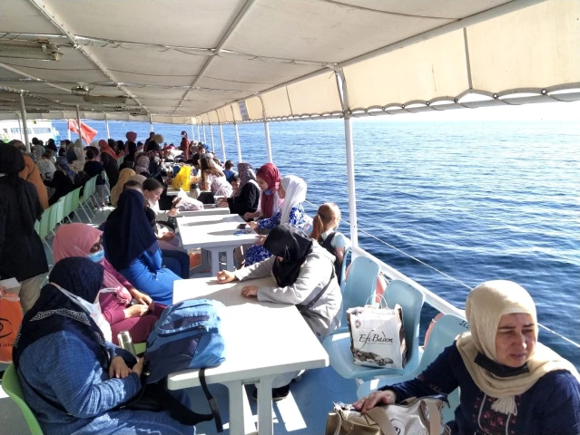 Bursa'da 'Mavi Tur'la deniz sefası başladı