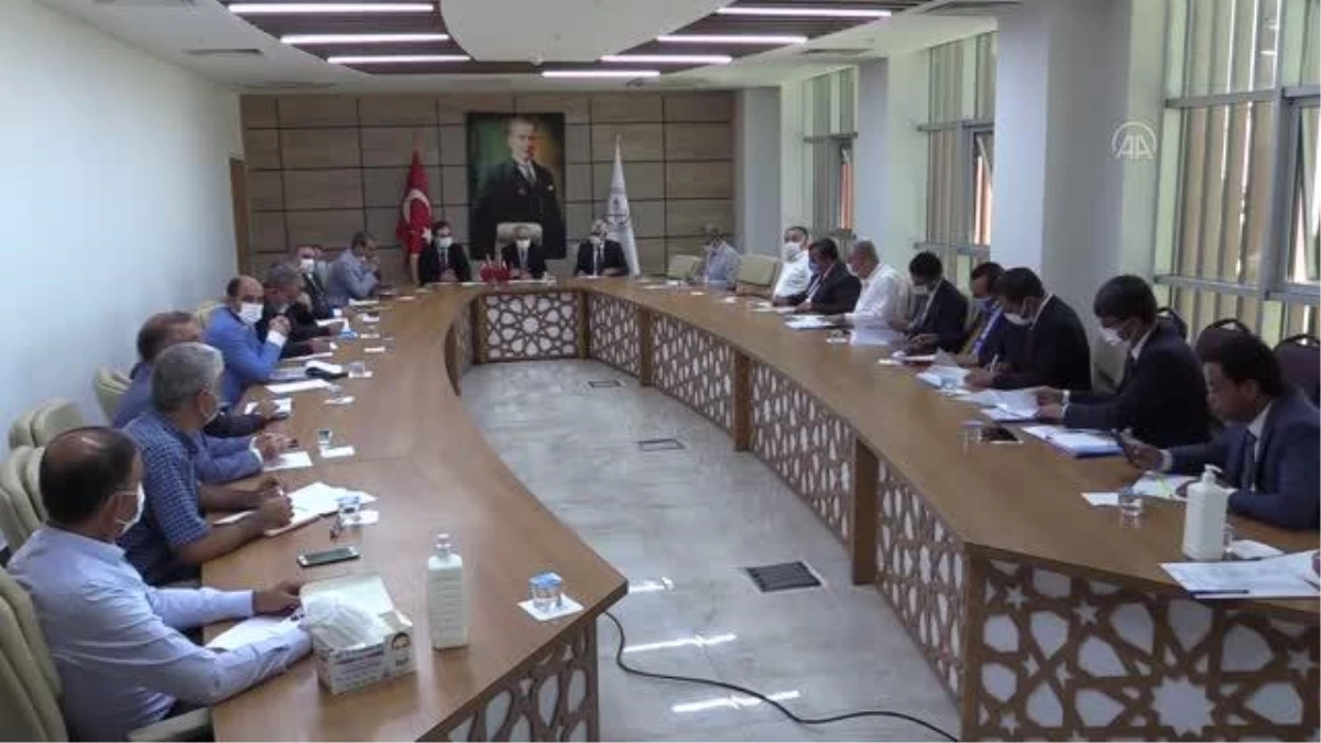 ŞANLIURFA - Milli Eğitim Bakan Yardımcısı Bilgili, yüz yüze eğitimin sürdürülebilir olması için "ortak kararlılık" istedi