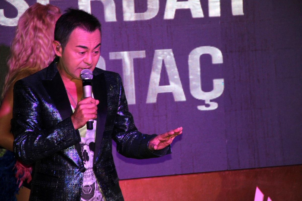 Serdar Ortaç\'tan kötü haber, konserleri iptal oldu