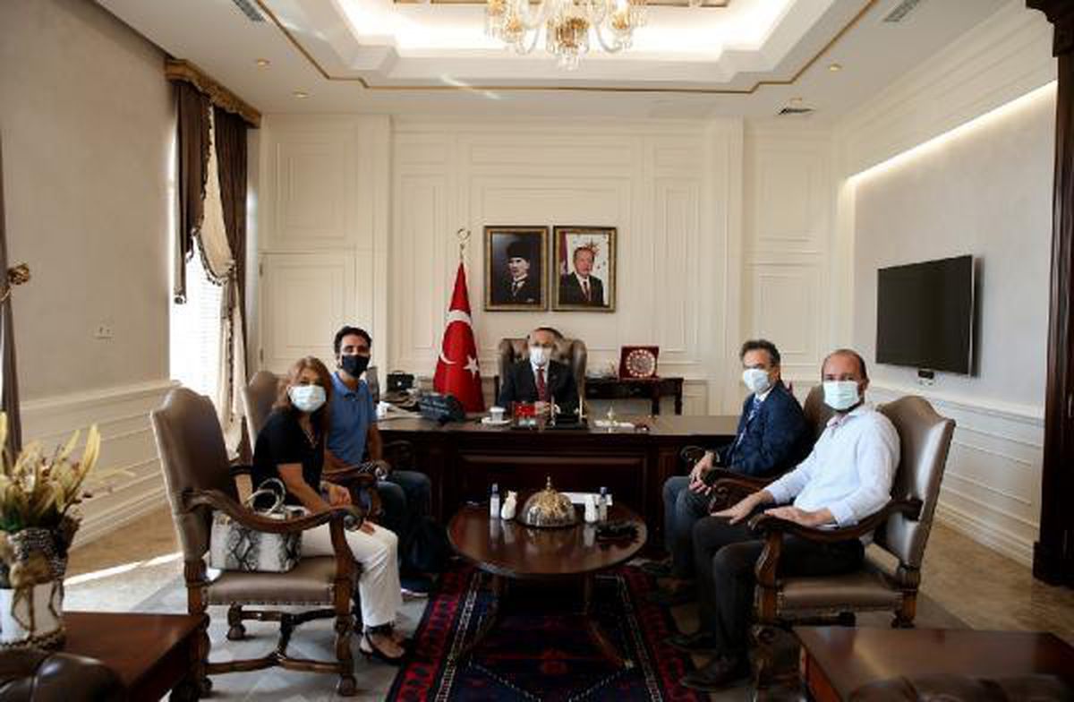 TSYD İzmir Şube Başkanı Bahri Okumuş\'tan Vali Köşger\'e ziyaret