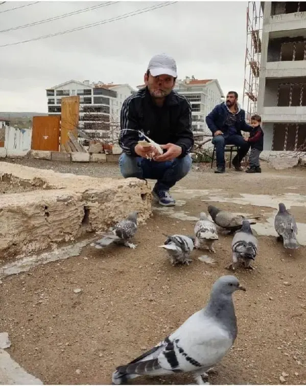 Yüzünün yarısını kaybeden Ahmet'in tek hayali normal insanlar gibi yaşamak