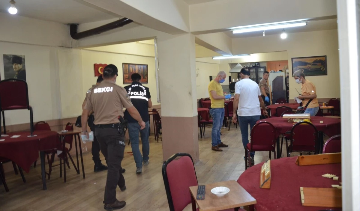 Bafra\'da kahvehanede silahlar konuştu: 1 ölü, 4 yaralı