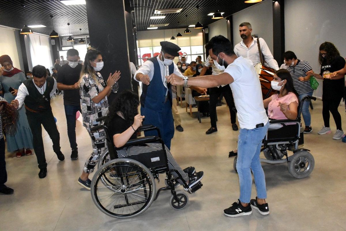 Engelli Bireyler İçin Müzik Şöleni