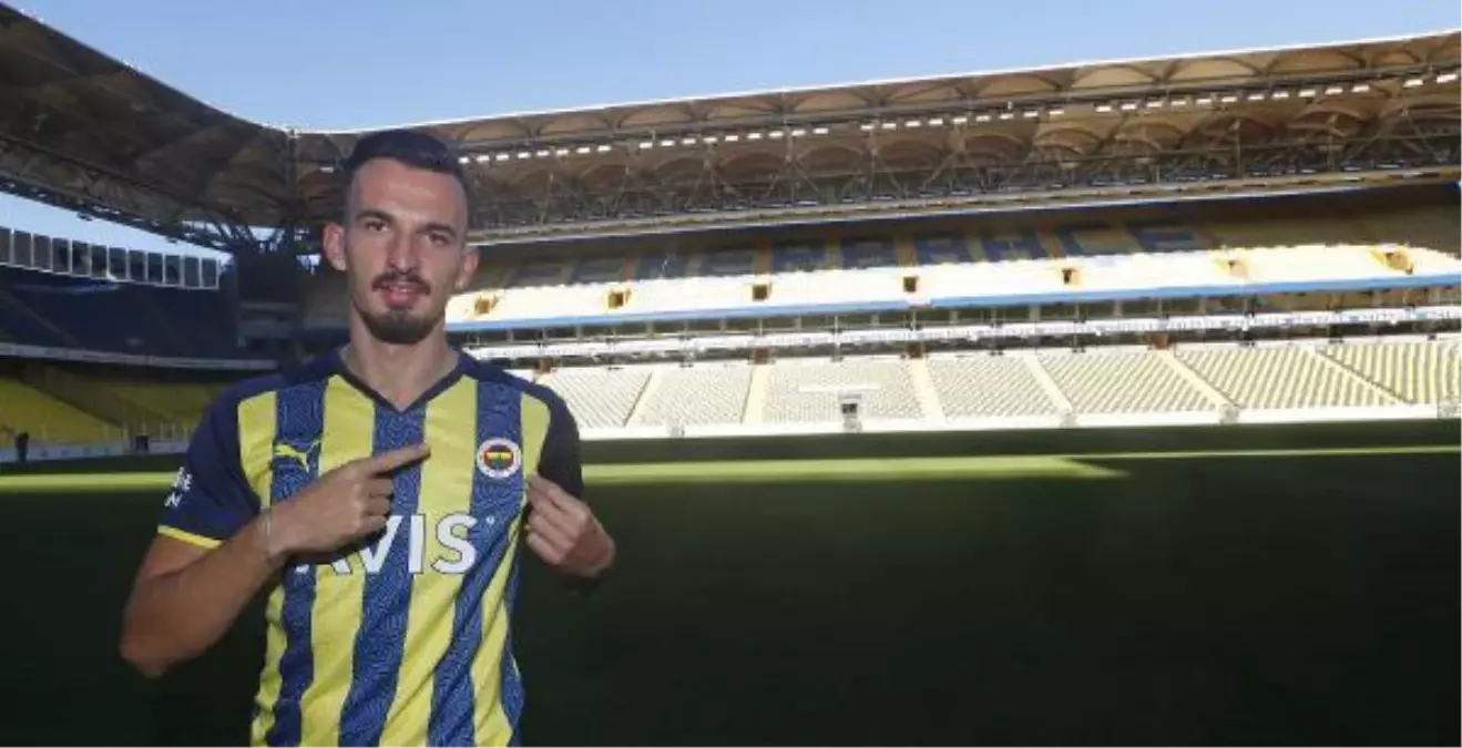 Fenerbahçe, Mergim Berisha\'yı açıkladı