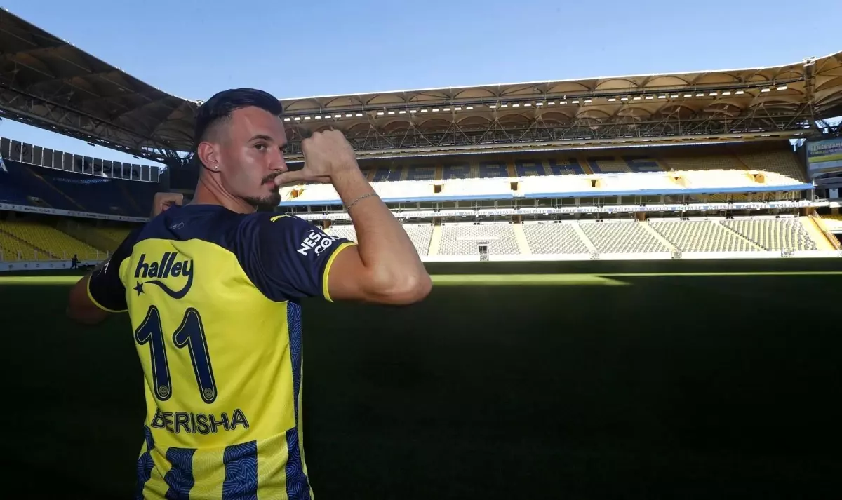 Fenerbahçe\'nin yeni forveti Mergim Berisha