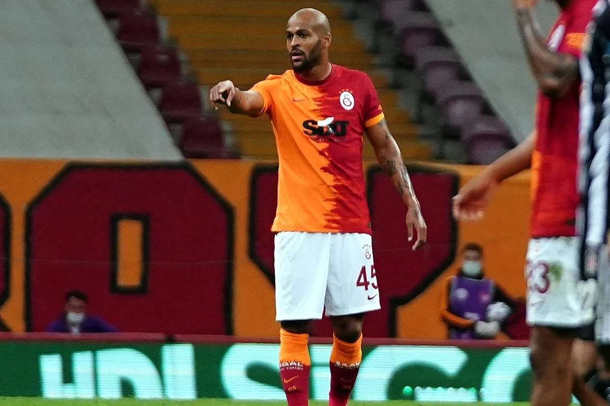 Galatasaray\'dan Marcao\'ya para cezası