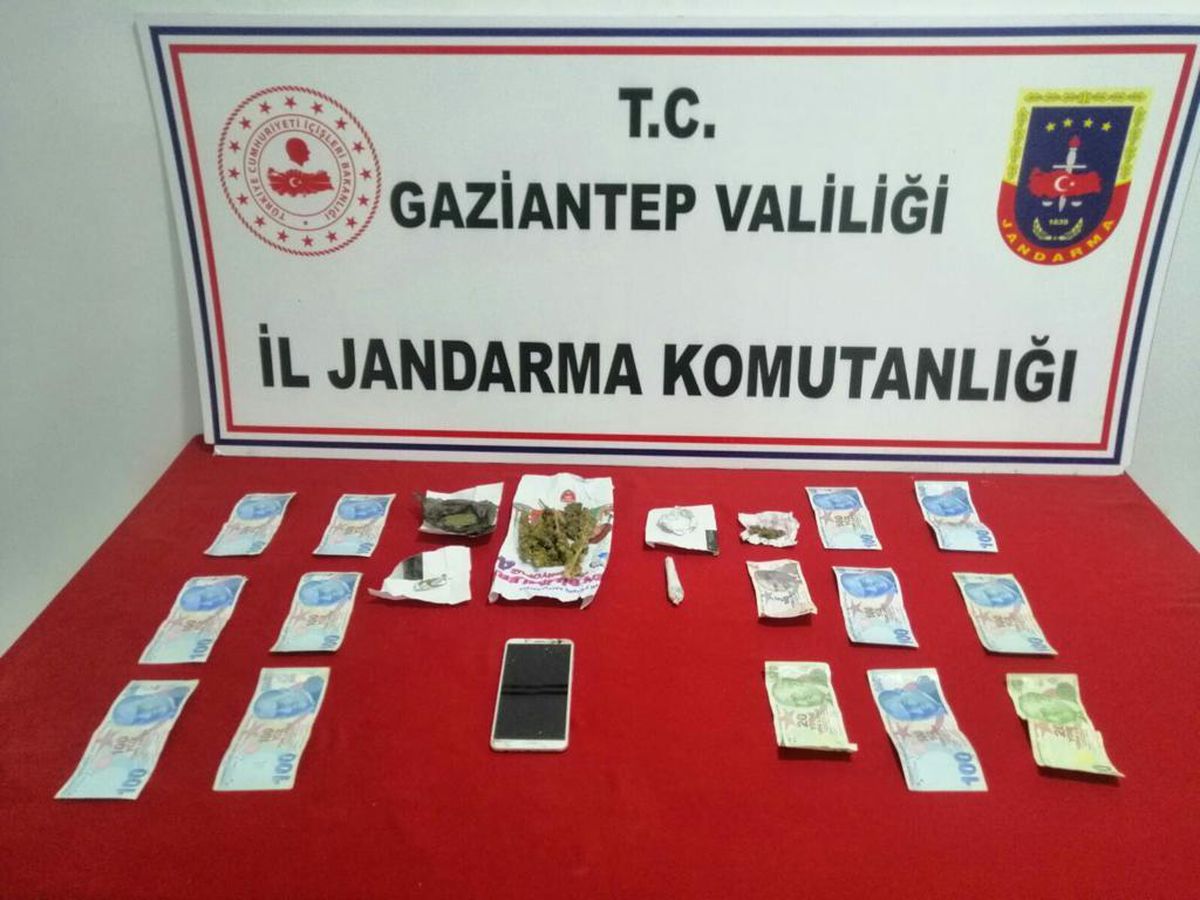 Gaziantep\'te uyuşturucu imalatı ve ticareti yaptığı değerlendirilen zanlı tutuklandı