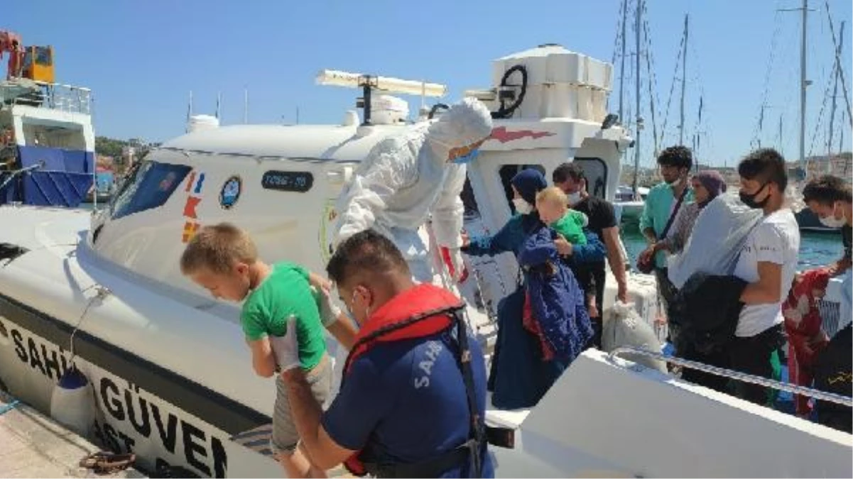 İzmir\'de, aralarında çocukların da olduğu 172 kaçak göçmen kurtarıldı