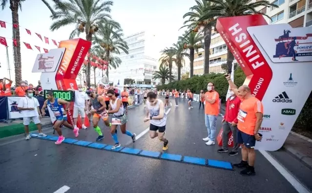 İzmir Yarı Maratonu'nda rekor heyecanı